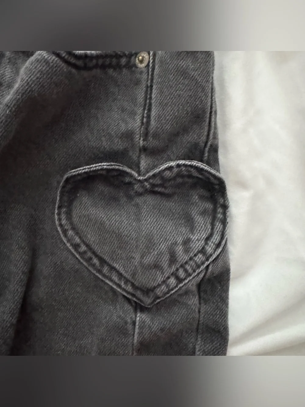 BabyGap Black Paperbag Waist barrel jeans size 6-12months
